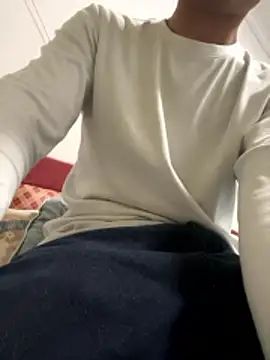 Snapshot of elephant0 chatting on 01/13/26, 01:27 elephant0 online show from 01/13/26, 01:27