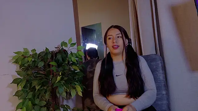 Mia C online show from 02/27/26, 08:03