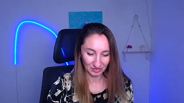 Diana Sweeet  online show from 02/03/26, 01:05