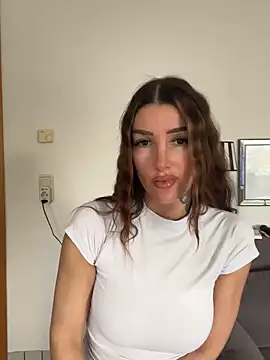 NovaLushhh online show from 02/04/26, 02:45