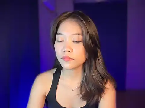 lovely amara19 online show from 04/16/26, 09:32