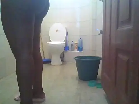 Snapshot of silk_seduction chatting on 02/19/26, 02:35 silk seduction online show from 02/19/26, 02:35