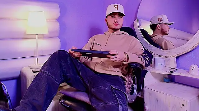 Salvattore Muller online show from 02/04/26, 01:22