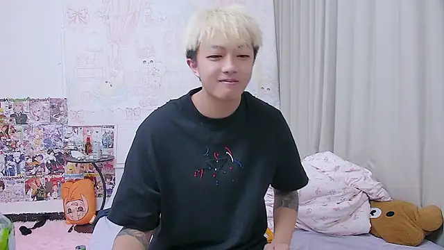 Chocolates-001 online show from 04/19/26, 11:42