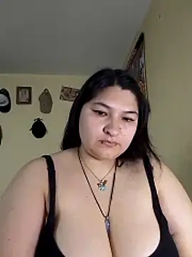 LauraHorny69 online show from 05/25/26, 09:10