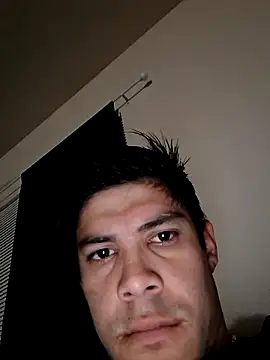 Snapshot of allenyalana chatting on 02/17/26, 10:01 allenyalana online show from 02/17/26, 10:01