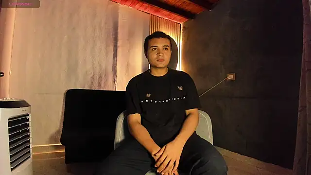 Alex NovaX1 online show from 01/14/26, 01:39