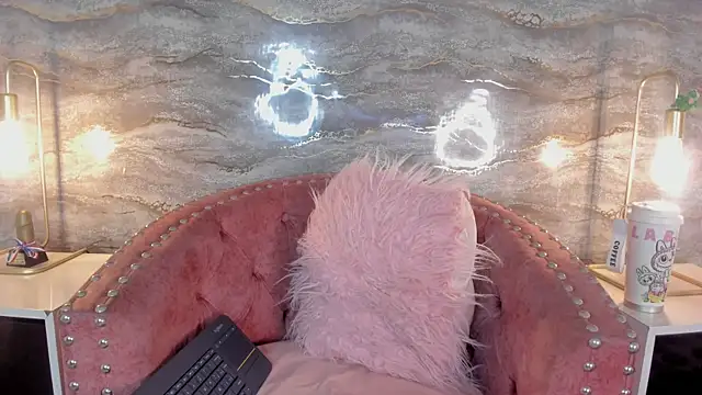 SHINYY STAR  online show from 02/07/26, 07:28