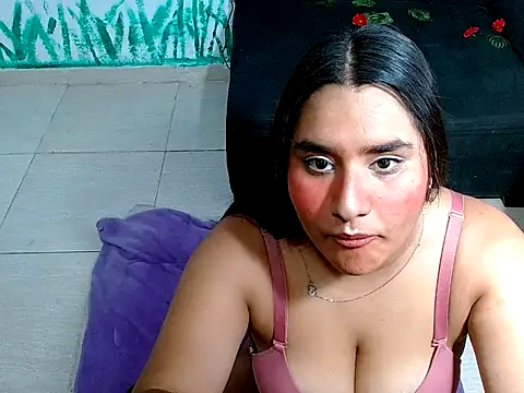 Im May  online show from 02/18/26, 09:33