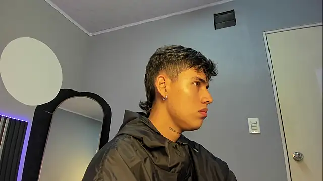 Snapshot of Astaroth_Grigori chatting on 01/16/26, 07:18 Astaroth Grigori online show from 01/16/26, 07:18