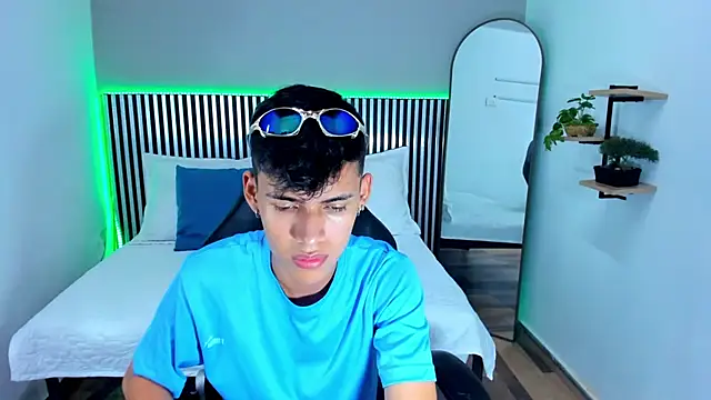 Snapshot of Astaroth_Grigori chatting on 02/11/26, 07:08 Astaroth Grigori online show from 02/11/26, 07:08