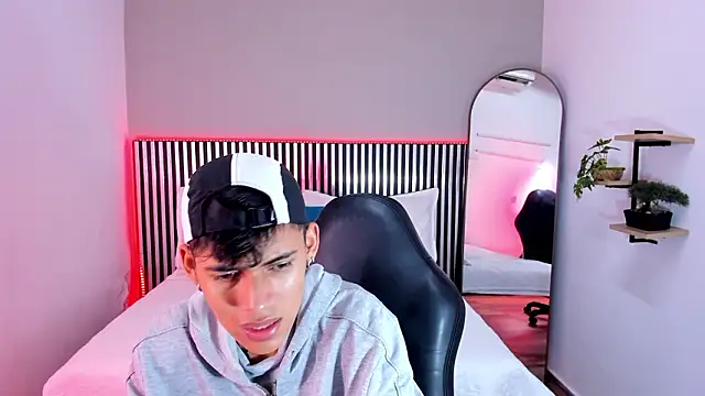 Snapshot of Astaroth_Grigori chatting on 02/17/26, 08:15 Astaroth Grigori online show from 02/17/26, 08:15