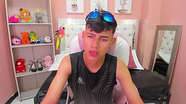 Snapshot of Astaroth_Grigori chatting on 02/19/26, 09:33 Astaroth Grigori online show from 02/19/26, 09:33