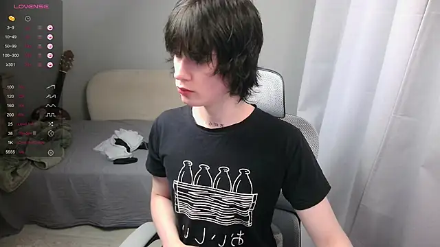 Snapshot of LeonBoykisser chatting on 03/01/26, 05:59 LeonBoykisser online show from 03/01/26, 05:59