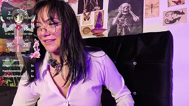 victoriia thompson online show from 03/02/26, 05:08