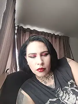 Mistressolivia07 online show from 05/18/26, 06:03