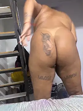 MorenaCariok online show from 03/02/26, 05:19