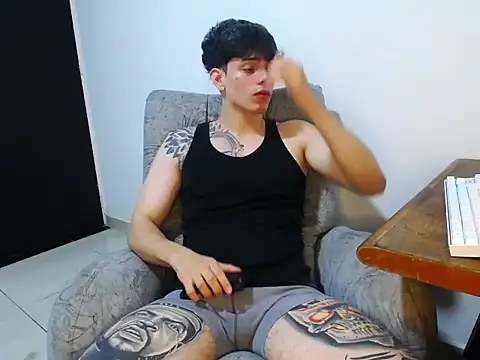 Snapshot of Joshh_miller chatting on 02/18/26, 04:52 Joshh miller online show from 02/18/26, 04:52