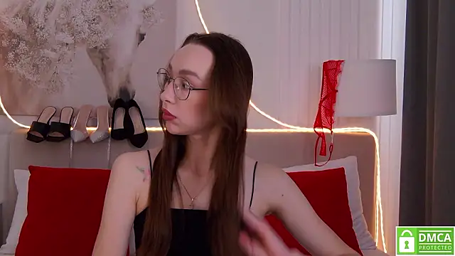 Emily Simon online show from 03/09/26, 05:11