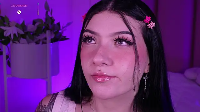 Snapshot of Dolcexx_ chatting on 02/07/26, 08:45 Dolcexx online show from 02/07/26, 08:45