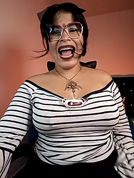 Snapshot of Aurora_sanchess chatting on 02/05/26, 09:36 Aurora sanchess online show from 02/05/26, 09:36