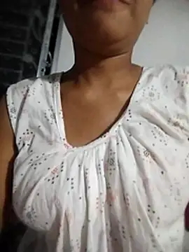 knightqueen12 online show from 02/17/26, 01:40