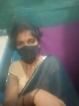 Snapshot of priyasharma899 chatting on 02/21/26, 12:44 priyasharma899 online show from 02/21/26, 12:44