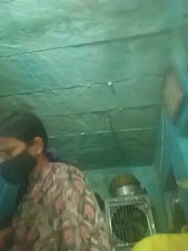 Snapshot of priyasharma899 chatting on 03/14/26, 01:23 priyasharma899 online show from 03/14/26, 01:23