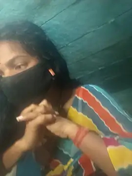 Snapshot of priyasharma899 chatting on 03/24/26, 02:27 priyasharma899 online show from 03/24/26, 02:27