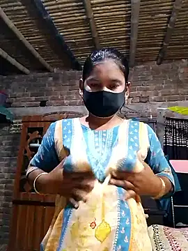 Hot Sweeti online show from 04/05/26, 09:45