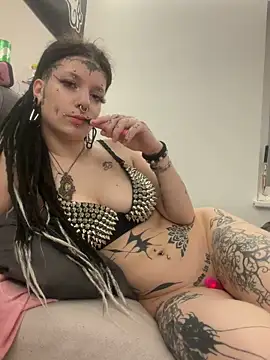 demonLamia online show from 05/02/26, 04:23