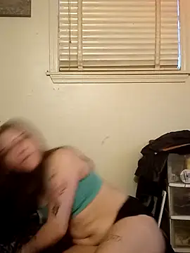 LadySn0w26 online show from 02/08/26, 12:41