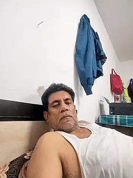 Aafreen999 online show from 02/03/26, 01:49