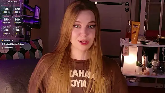 bratwifelina online show from 04/18/26, 07:58