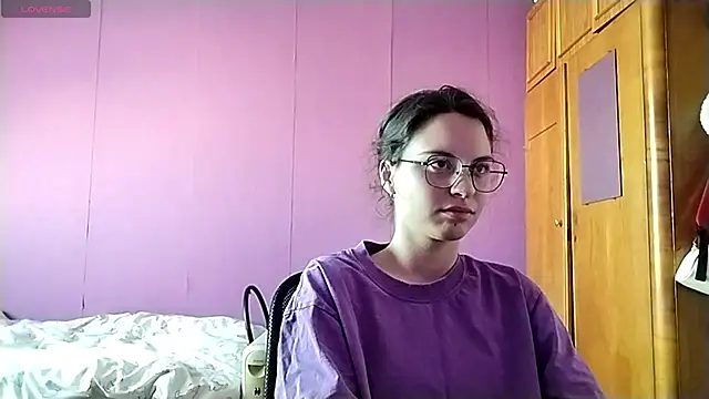 Snapshot of Winiwink chatting on 01/15/26, 05:56 Winiwink online show from 01/15/26, 05:56