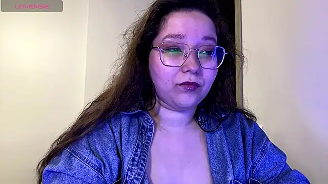 AemiliaLust online show from 01/17/26, 06:22