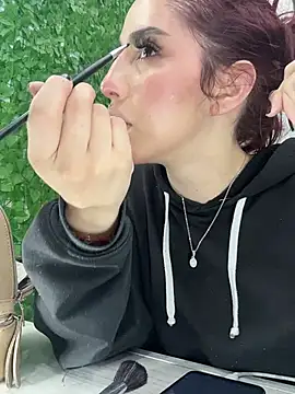 elodie rouge online show from 03/19/26, 11:36