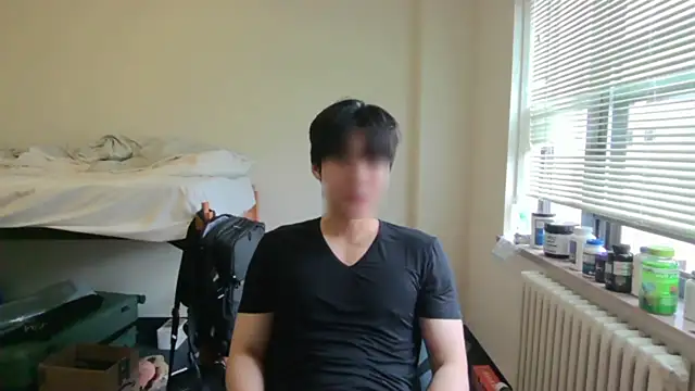 hoon025 online show from 04/15/26, 02:02