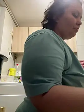 RavenEllieUniverse online show from 02/11/26, 02:49