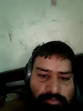 SakshiPradeepkumar online show from 04/01/26, 10:38