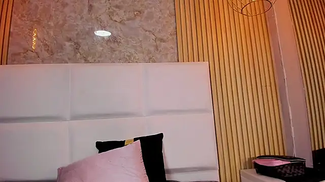 Zoehoney hl online show from 03/07/26, 05:15