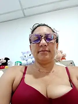mariacarlota online show from 05/07/26, 01:16