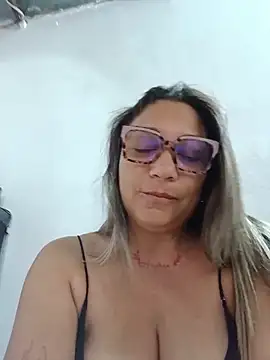 mariacarlota online show from 07/16/26, 03:51
