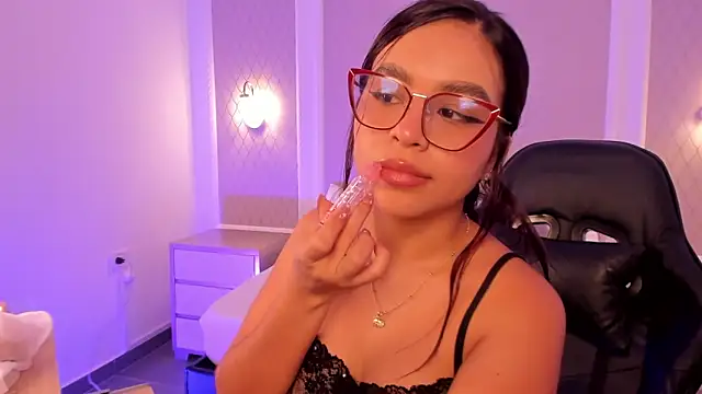 Snapshot of rubby_grundy chatting on 02/11/26, 11:32 rubby grundy online show from 02/11/26, 11:32