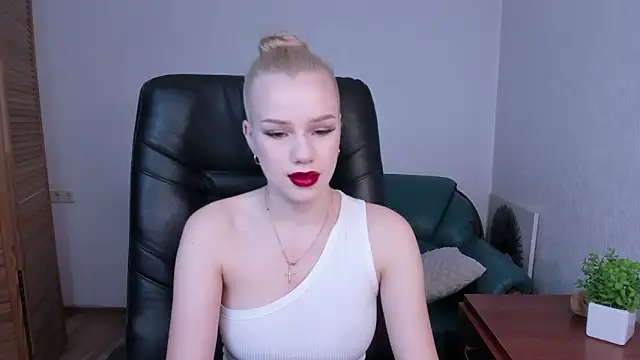 Stacy Western online show from 02/12/26, 01:06