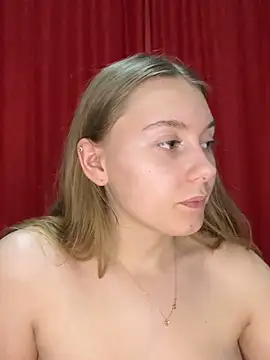 Snapshot of SweetSophia20 chatting on 02/09/26, 08:57 SweetSophia20 online show from 02/09/26, 08:57