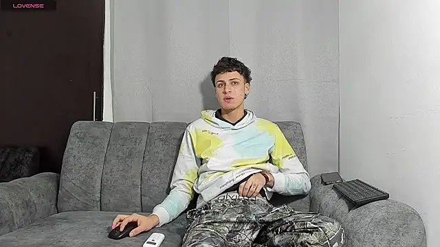 Snapshot of Two_sexboys chatting on 02/25/26, 11:20 Two sexboys online show from 02/25/26, 11:20