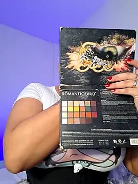 Snapshot of curly_girl_31 chatting on 03/02/26, 09:21 curly girl 31 online show from 03/02/26, 09:21