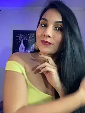 Snapshot of Miaswwe chatting on 02/02/26, 11:25 Miaswwe online show from 02/02/26, 11:25