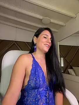 Snapshot of Miaswwe chatting on 02/13/26, 03:08 Miaswwe online show from 02/13/26, 03:08